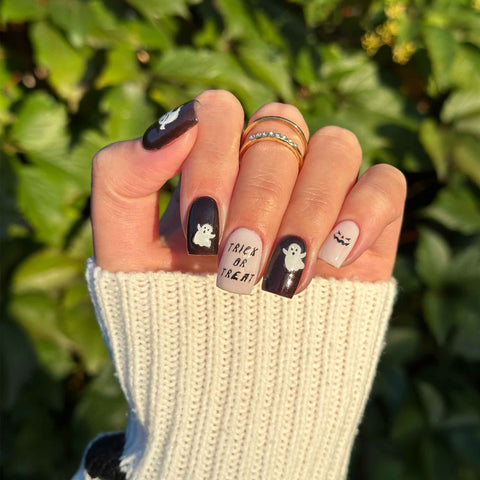 Spooky Ghosts - Mani Art