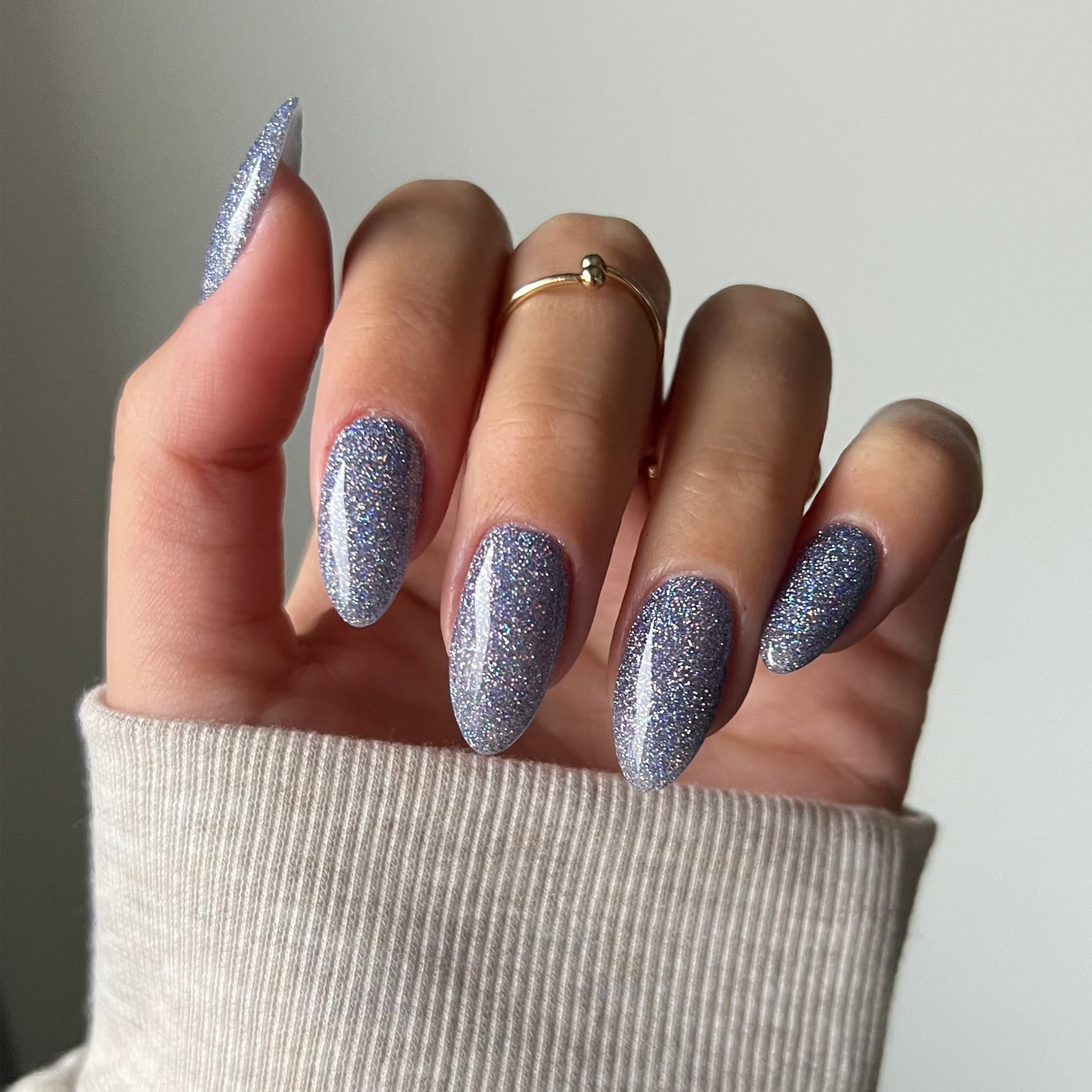 Dream Catcher Icy Glitter Blue Nail Powder | Blue Nail Designs | GLAMRDiP